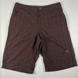 Mountain Hardwear Brown Blue Plaid Shorts 14" Inseam Men's Sz 36 Actual 35" EUC